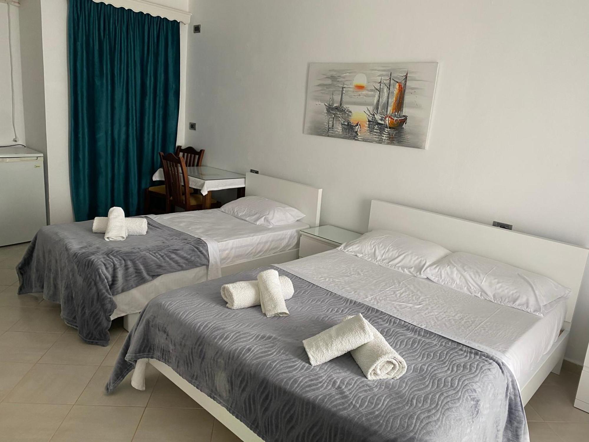 Kafe Hotel Lukovë